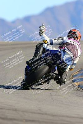 media/Jan-14-2022-Apex Assassins (Fri) [[4609ad47be]]/Trackday 2/Session 3/Turn 12 Backside/